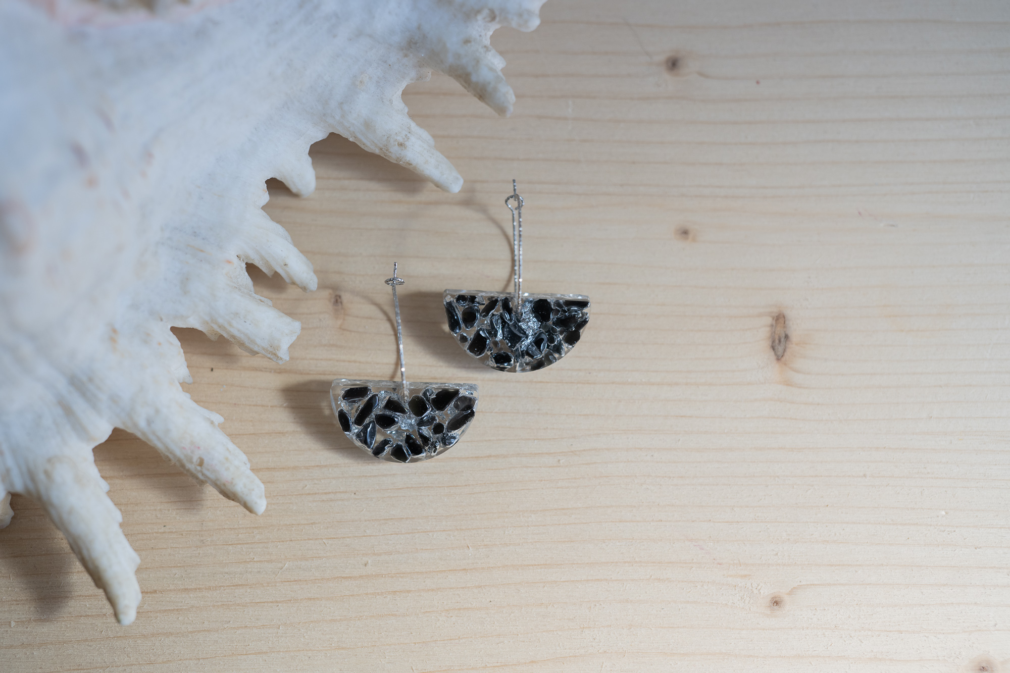Zora hoop earrings - onix - Image 3